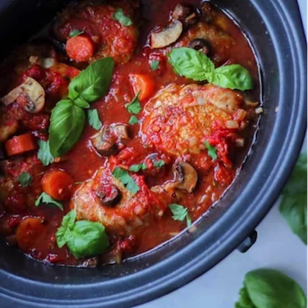 Slow cooker chicken cacciatore.