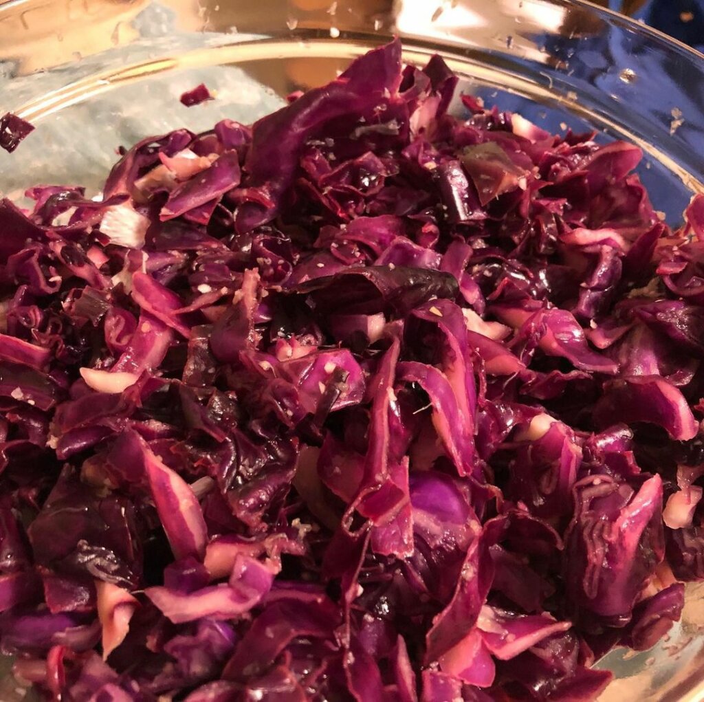 Purple cabbage salad with fermented honey garlic dressing